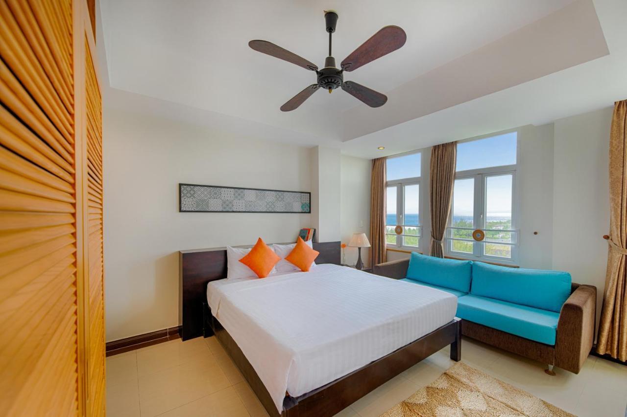 Beach House An Thuong Hotel Дананг Екстериор снимка
