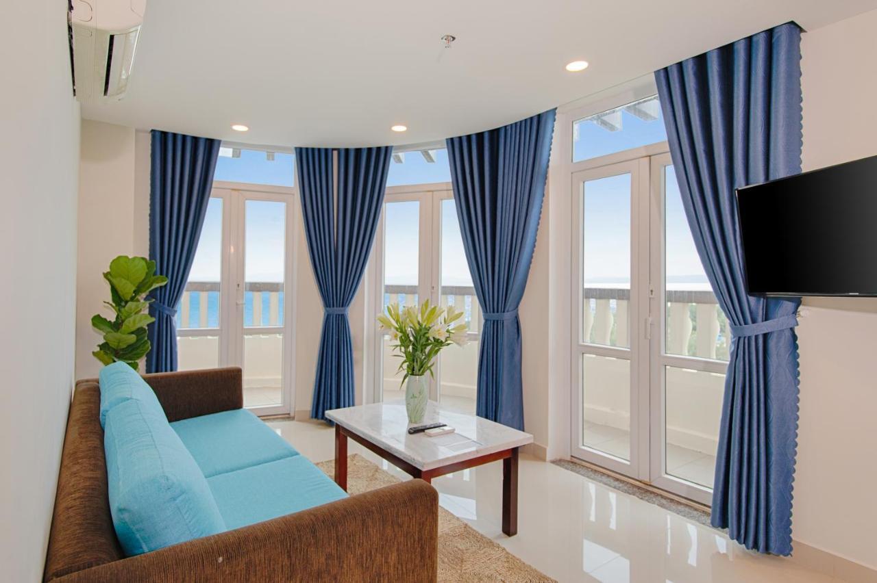 Beach House An Thuong Hotel Дананг Екстериор снимка
