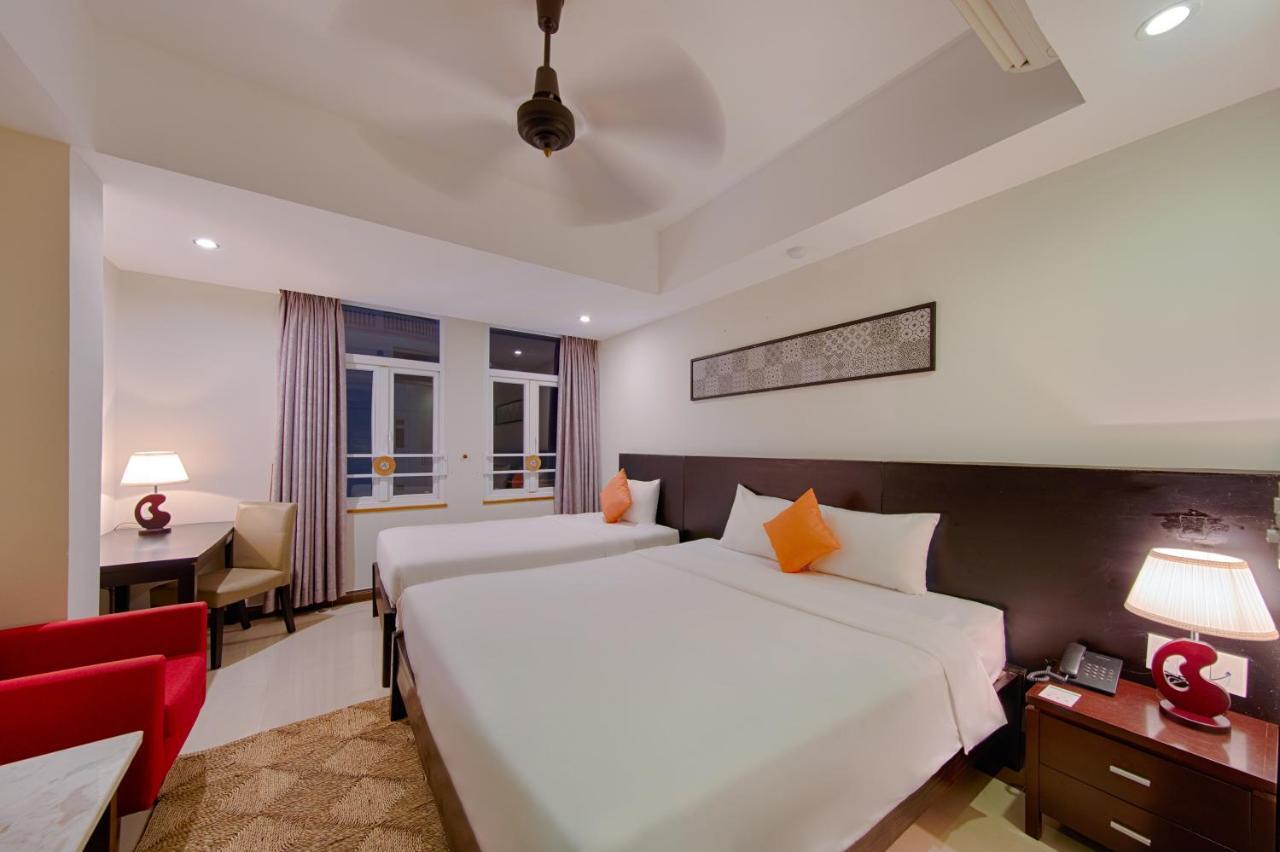 Beach House An Thuong Hotel Дананг Екстериор снимка